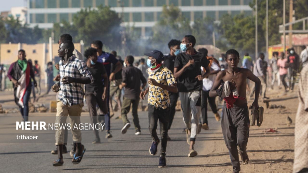۲۳ زخمی در درگیری بین پلیس سودان و معترضان