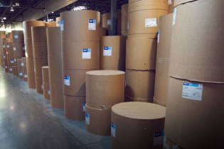 غفلت دولت از صادرات کاغذ بسته بندی/ کمبود ۲۳۰ هزار تنی کاغذ تحریر