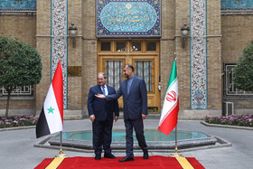دیدار فیصل مقداد، وزیر خارجه سوریه با حسین امیر عبداللهیان