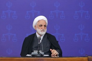 انتقاد از دخالت‌های غیرمتعارف ناظرین بورس در خرید و فروش سهام