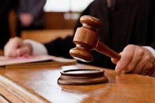 هیچ فردی به خاطر فقر مالی از خدمات حقوقی محروم نمی‌شود