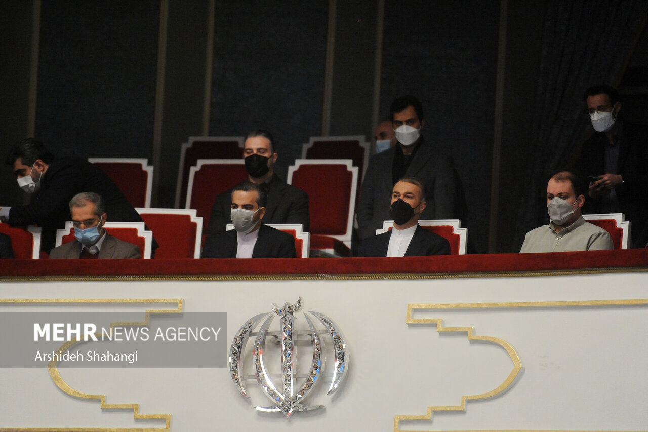 حسین امیر عبداللهیان وزیر امور خارجه در کنسرت ارکستر سمفونیک تهران حضور دارد