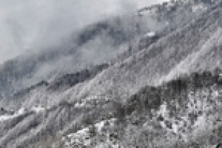 برف و کولاک در ارتفاعات/ از کوهنوردی خودداری کنید