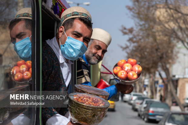 استقبال از بهار با کارنوال شادی