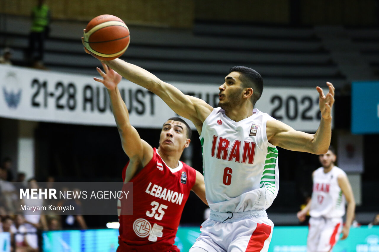 دیدار تیم‌های بسکتبال ایران و لبنان از رقابت‌های بسکتبال قهرمانی جوانان آسیا ۲۰۲۲، یک‌شنبه ۳۰ مرداد ماه در ورزشگاه آزادی برگزار شد