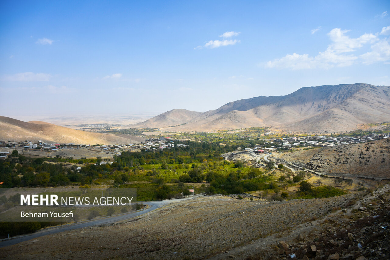 جشنواره انگور روستای هزاوه