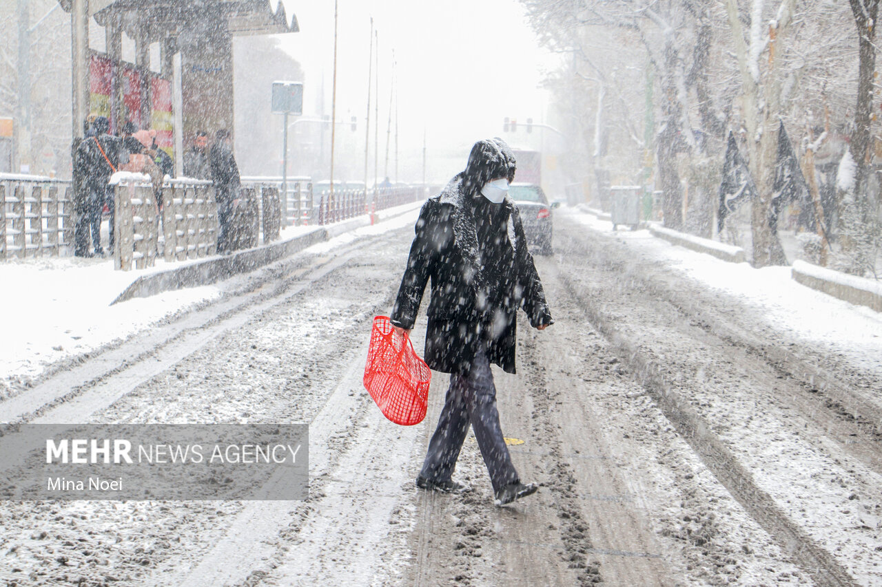 بارش اولین برف زمستانی در تبریز