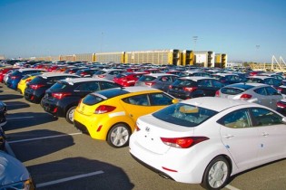 سود بازرگانی خودروهای وارداتی اعلام شد