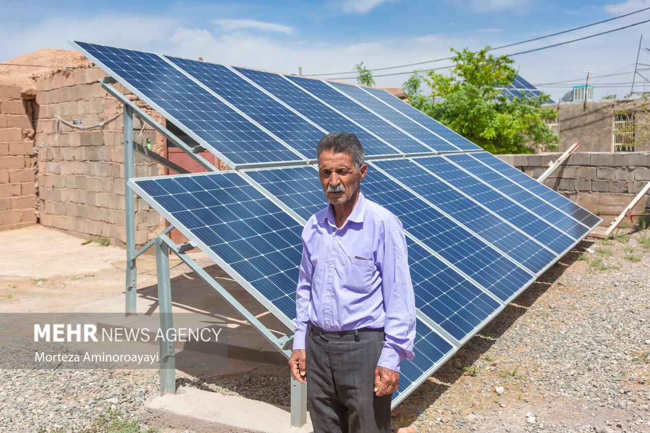 افتتاح ۸۰ پنل خورشیدی در روستای چاه‌نسر