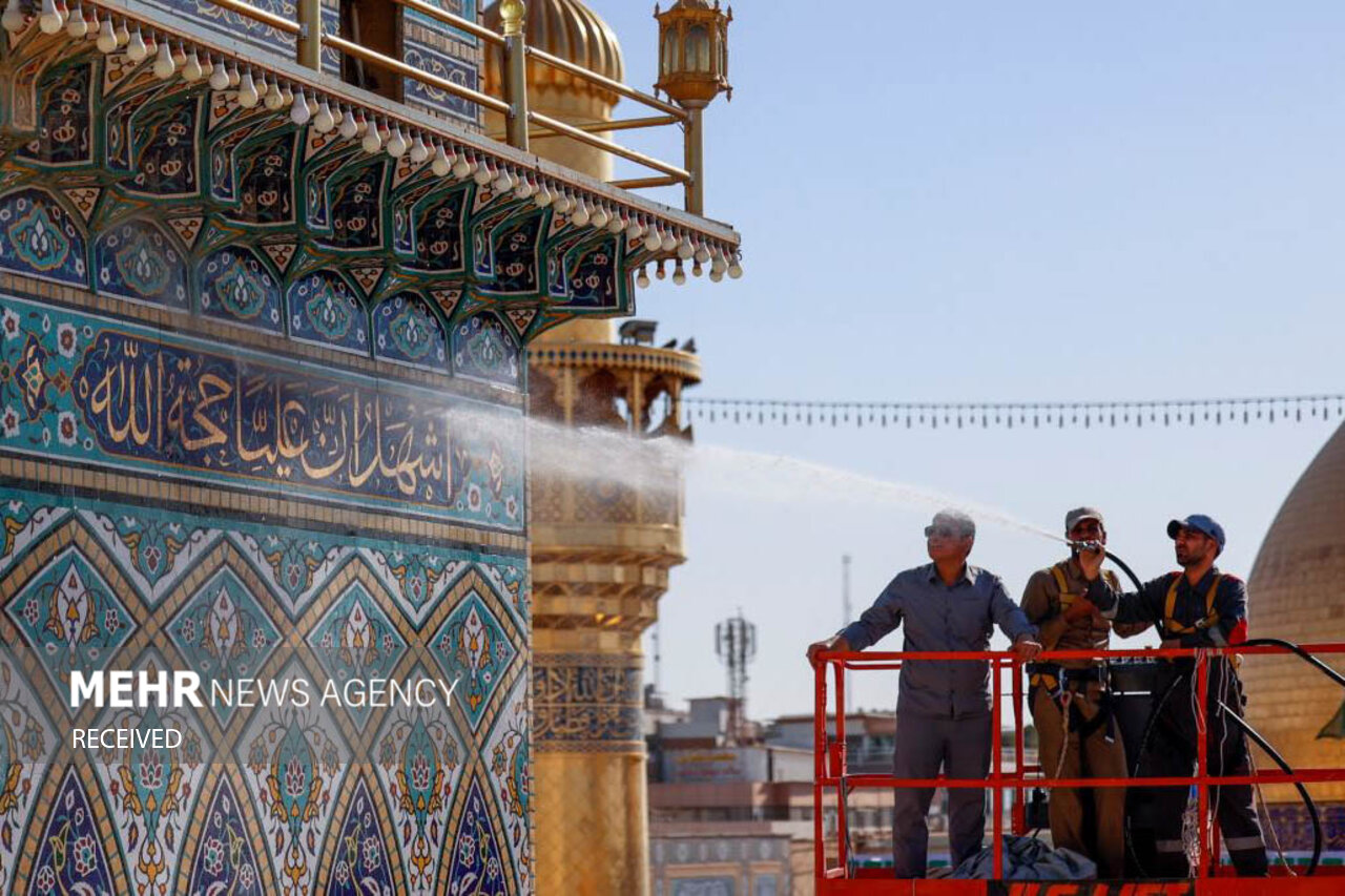 حرم امام علی علیه‌الاسلام در نجف اشرف در آستانه جشن عید غدیر آماده میزبانی از زائران امیرالمونین (ع) شد