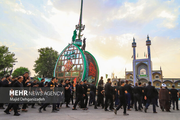 مراسم سنتی «محله گردی»