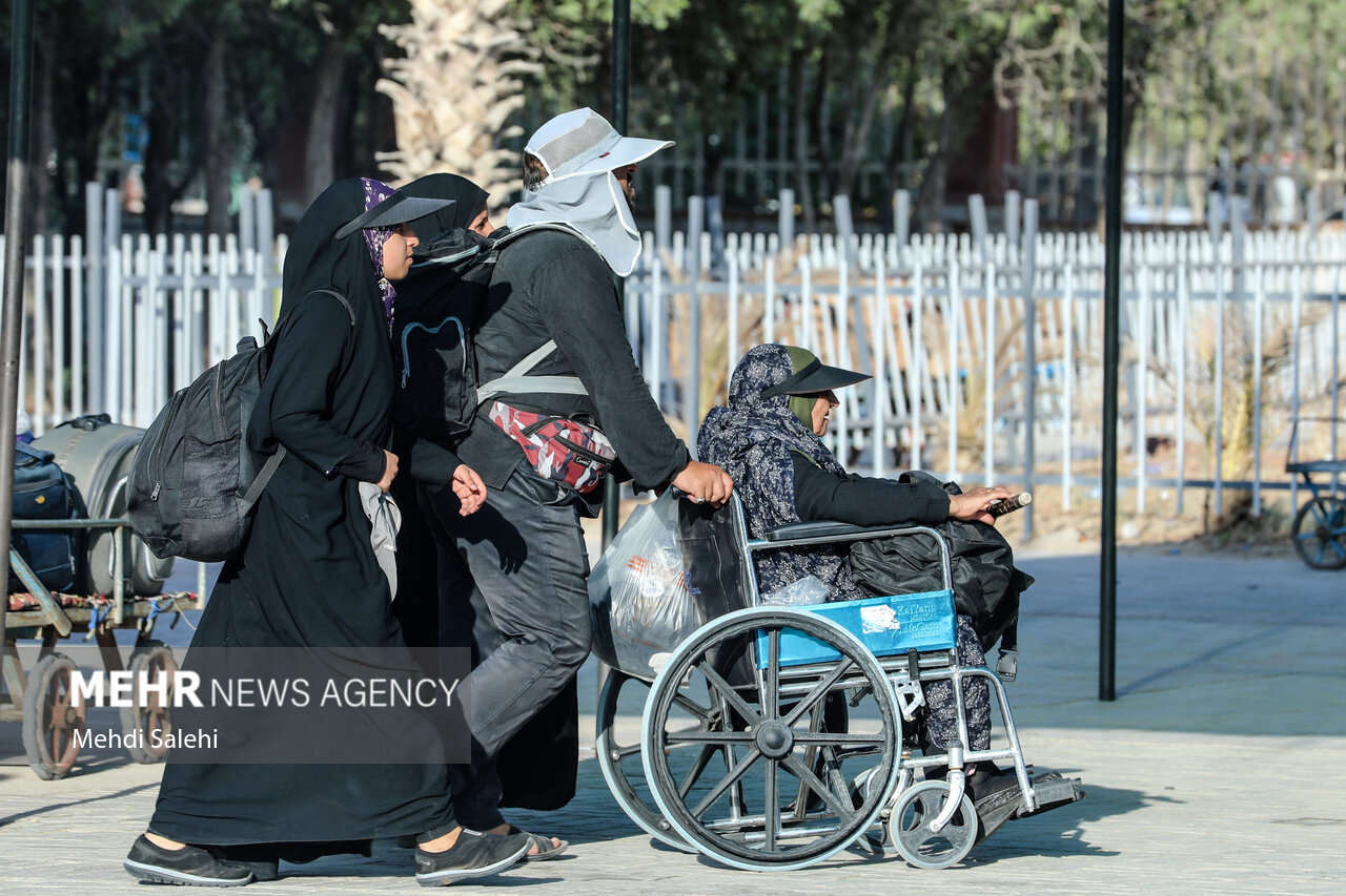 تردد روان «زائران اربعین» در مرز مهران