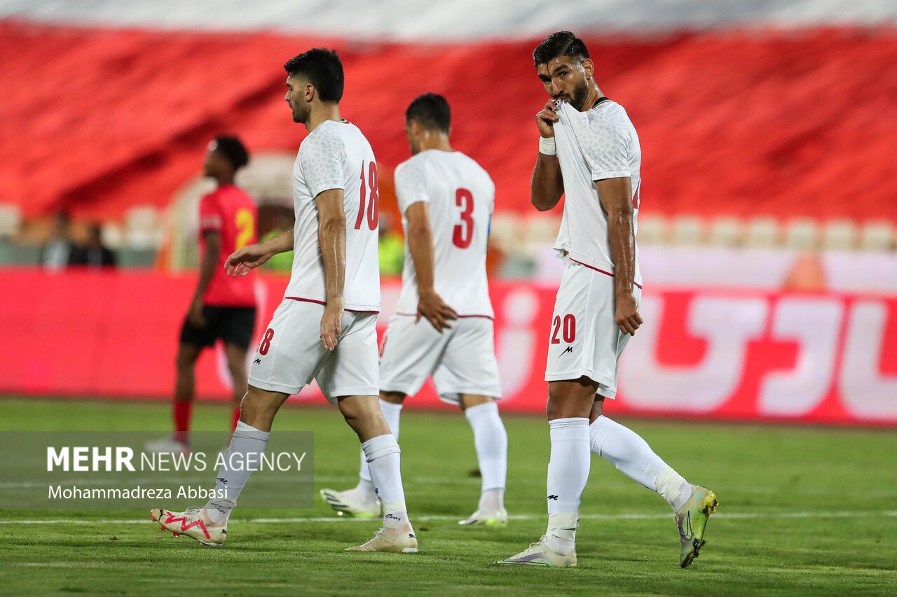دیدار تیم های ملی فوتبال ایران و آنگولا