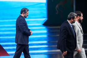 مهدی اسماعیلی، وزیر ارشاد در افتتاحیه چهل و دومین جشنواره بین‌المللی فیلم فجر
