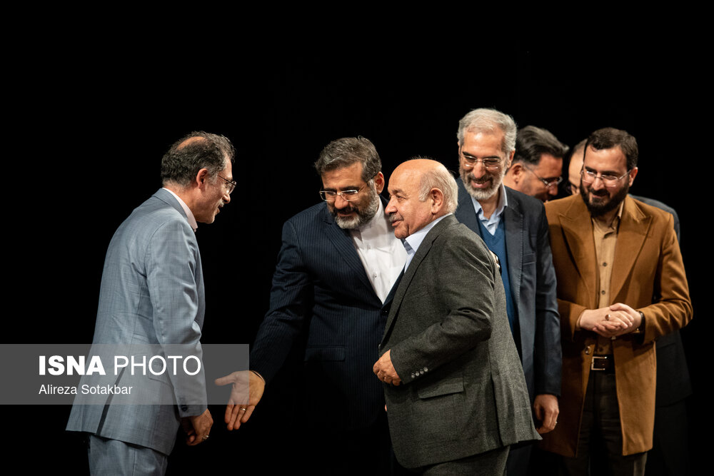 محمدمهدی اسماعیلی، وزیر ارشاد در مراسم اختتامیه سی و نهمین جشنواره بین‌المللی موسیقی فجر