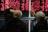 سازمان بورس برای تعطیلی بورس در روز دوشنبه تصمیم‌گیری می‌کند